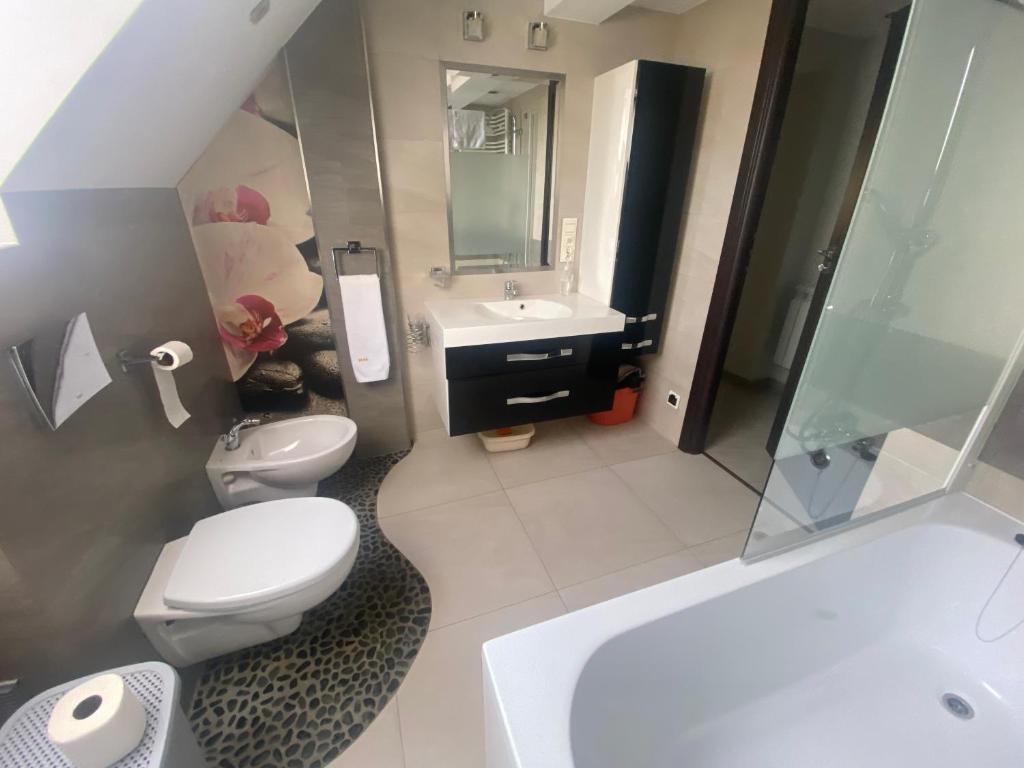 Kúpeľňa v ubytovaní Apartament W46B Deluxe w Bielawie Góry Sowie