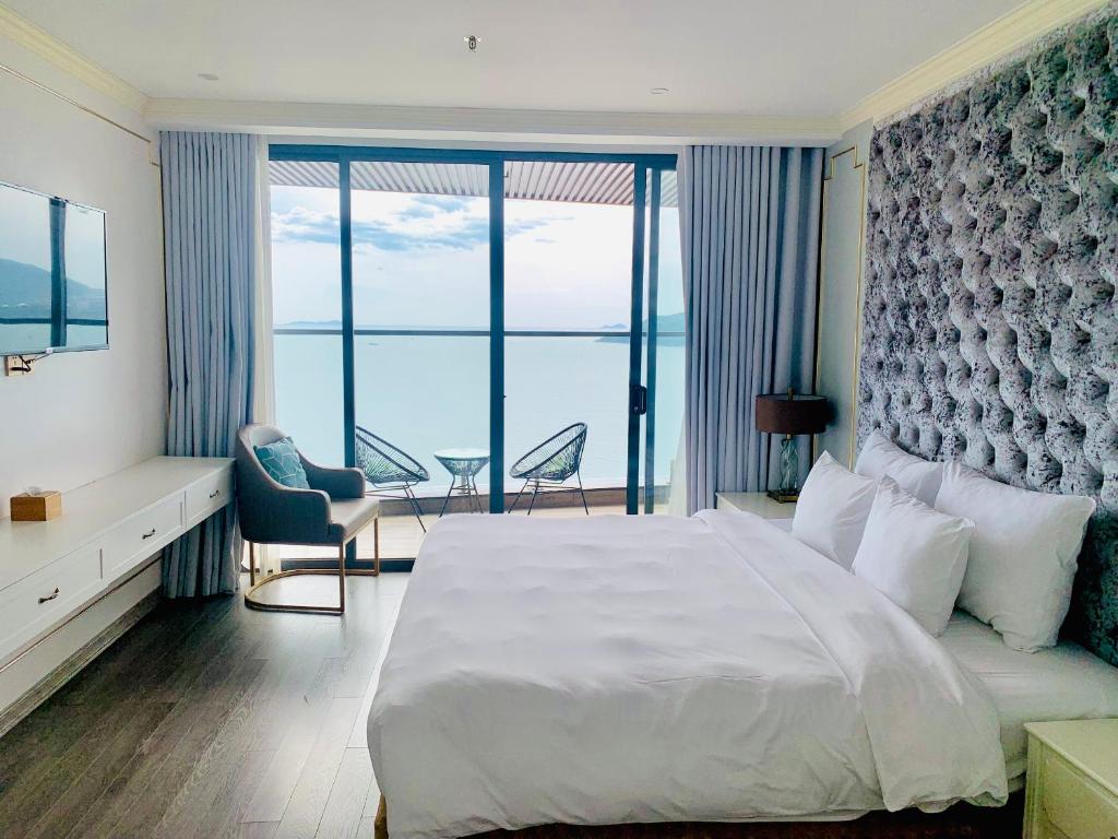 Suite Có Giường Cỡ King Nhìn Ra Biển