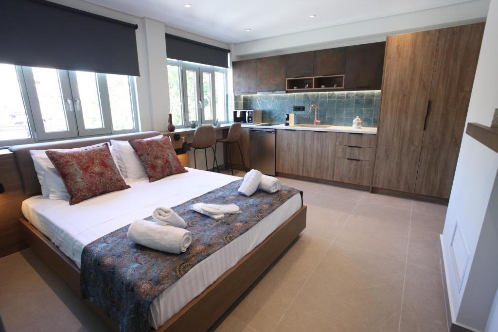 IPELHOME-Avissinias Boutique Apartments - 9