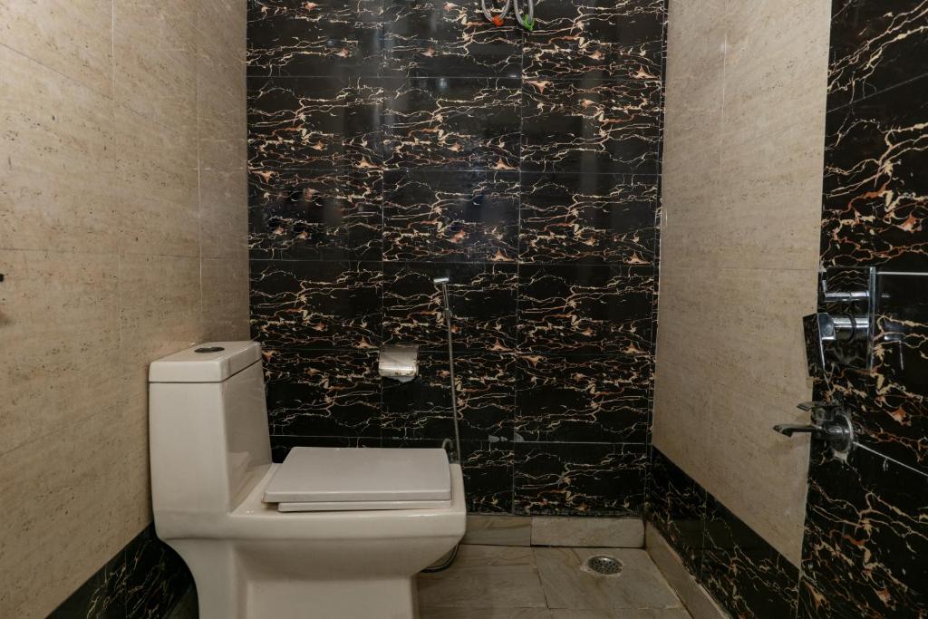Koupelna v ubytování Embassy Suites