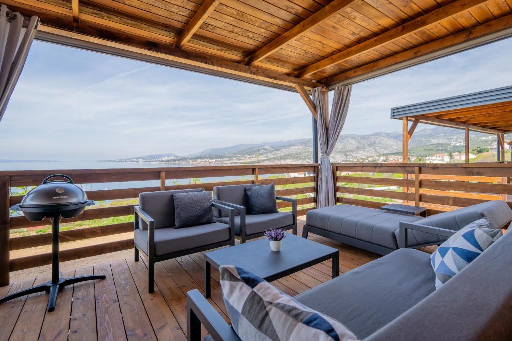 Posezení v ubytování Luxury Mobile home Zuzu Klenovica