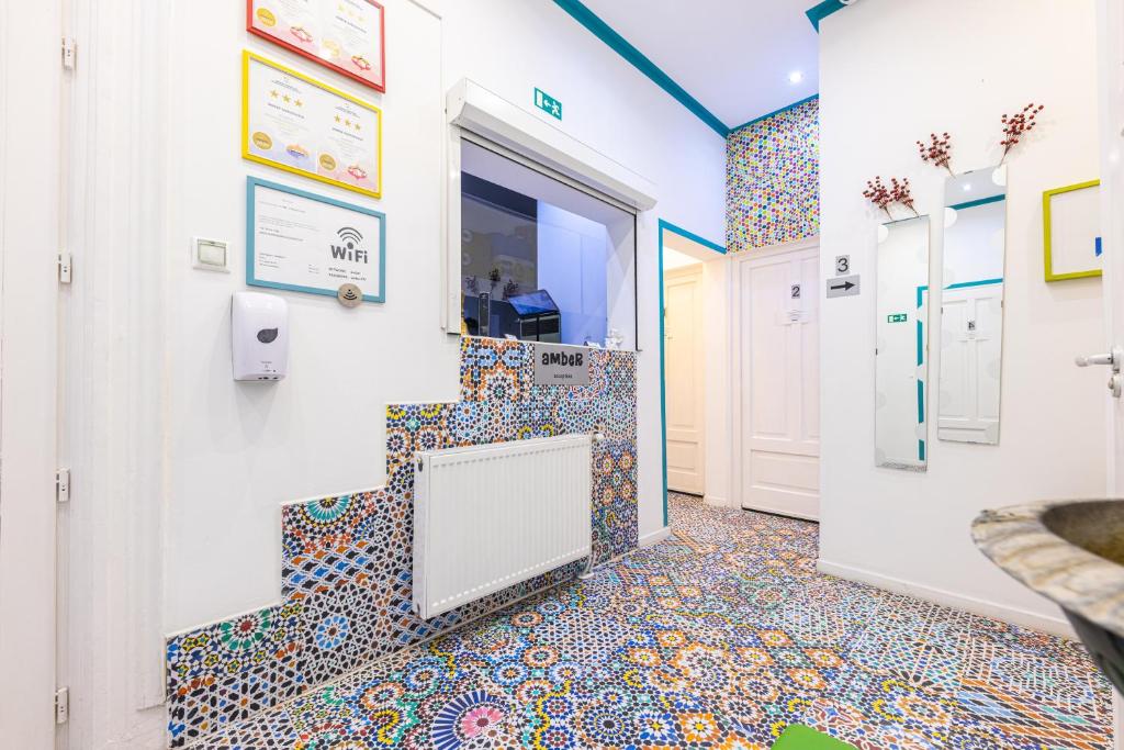 Amber Gardenview Studios Downtown - Resim 20