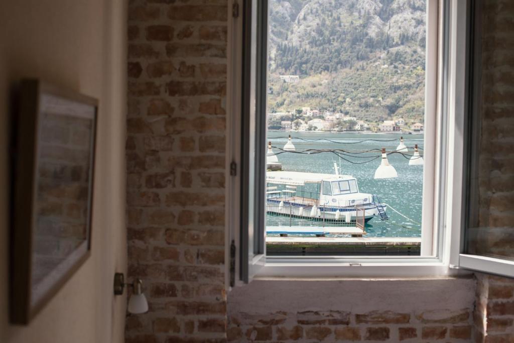Step to Kotor bay Guesthouse - 13