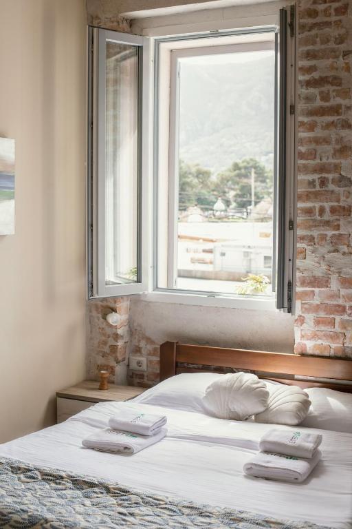 Step to Kotor bay Guesthouse - 15