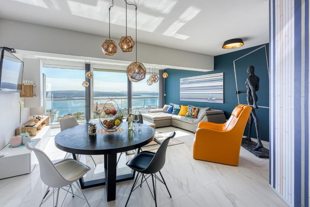 Luxury Apartment with Whirlpool - Apartamento Con Vistas Al Mar
