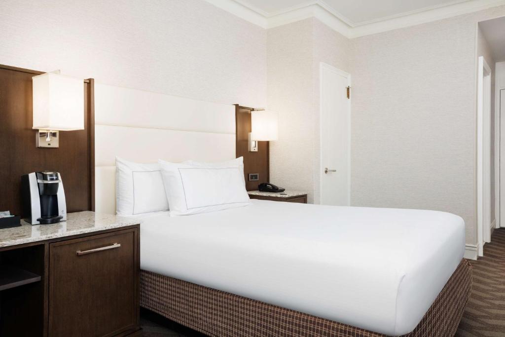 Hilton Boston Park Plaza - 