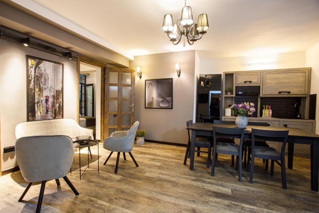 Kuchyň nebo kuchyňský kout v ubytování Monk House