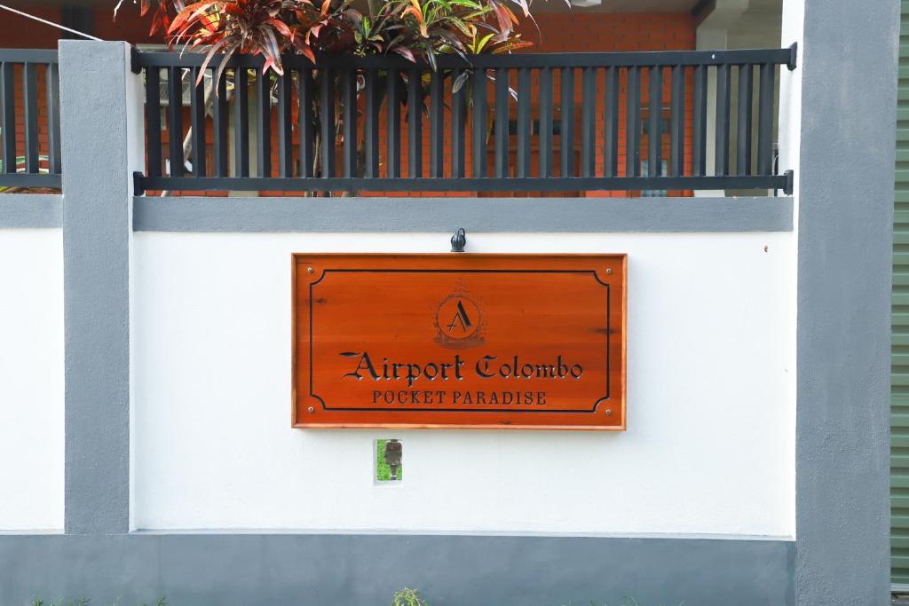 Certifikát, hodnocení, plakát nebo jiný dokument vystavený v ubytování Airport Colombo Pocket Paradise