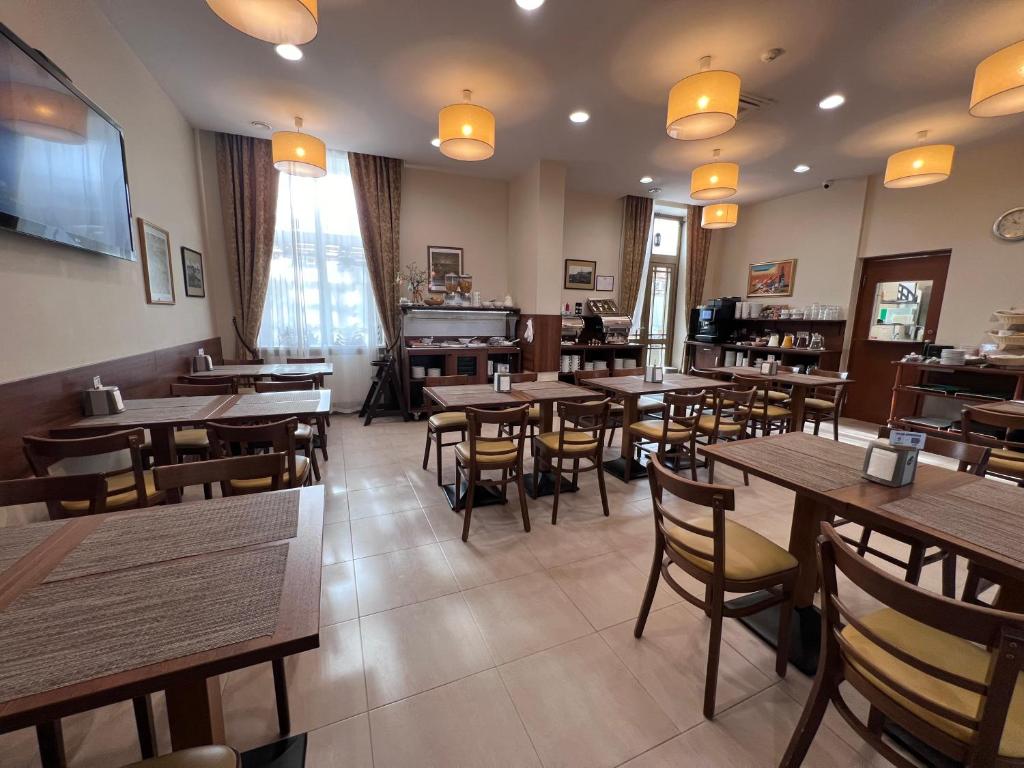 Restaurace v ubytování Memel Hotel