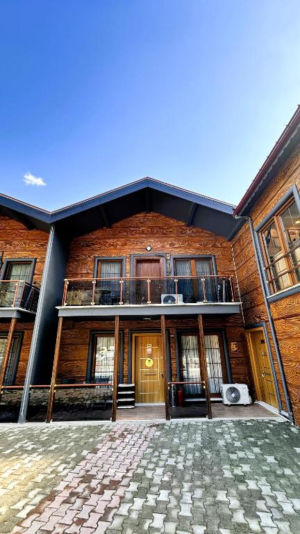 Green Cinar Apart - Two-Bedroom Apartment With Mountain View
