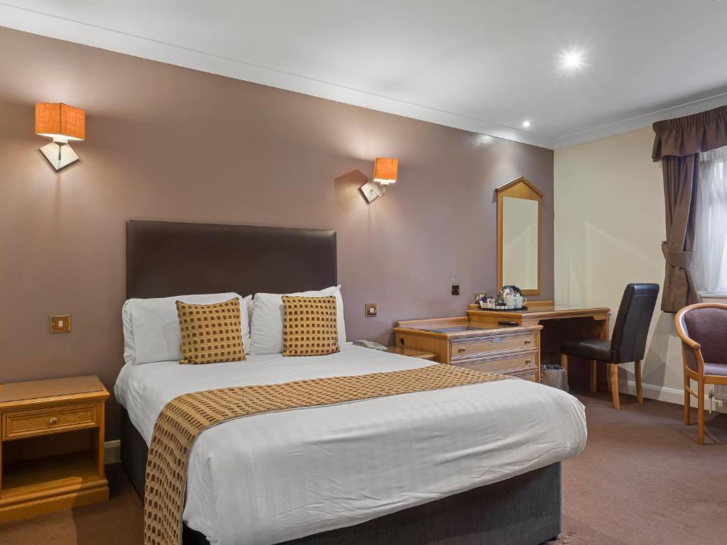 Burnley West Higher Trapp Hotel - 