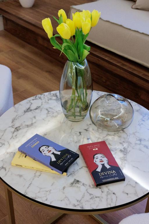 
Suite with City View
