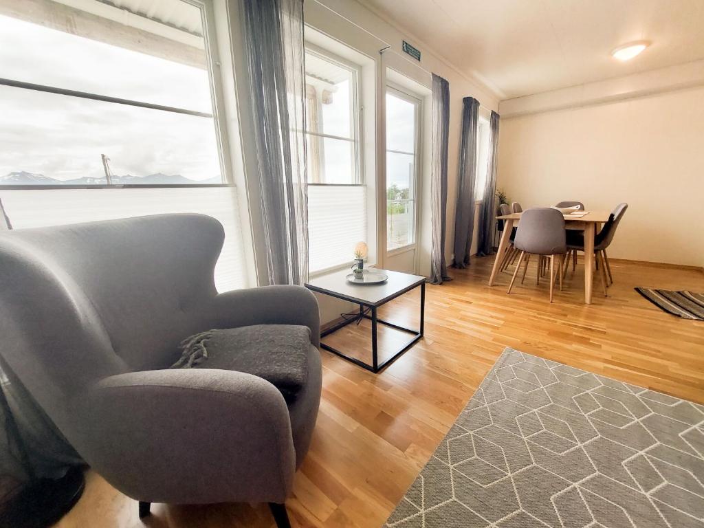 Destination Senja - Skaland - Apartamento De Tres Habitaciones