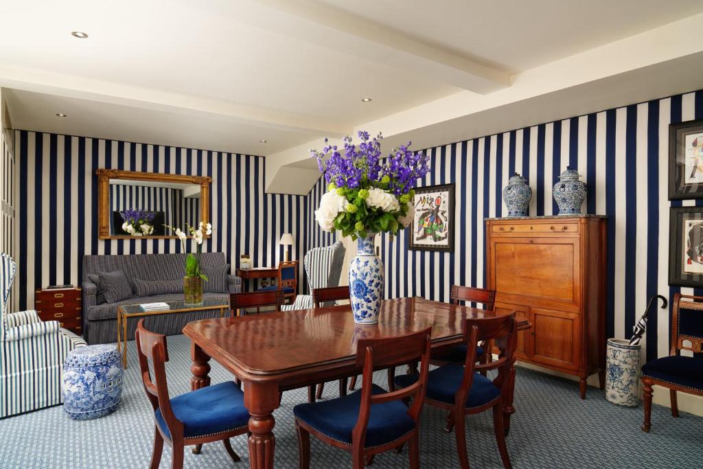 The Montague On The Gardens - Familiensuite
