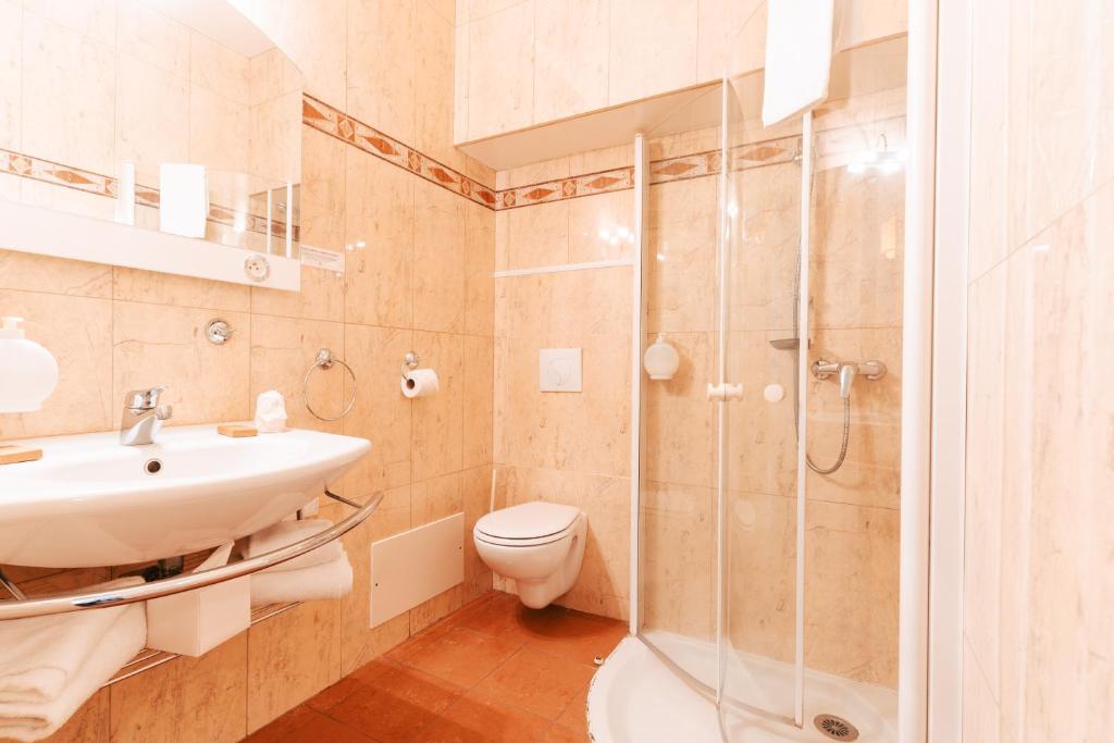 Koupelna v ubytování Hotel des Consuls
