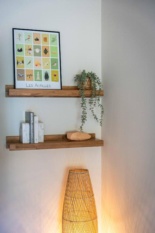 OUSTAU DE MARIE - 10