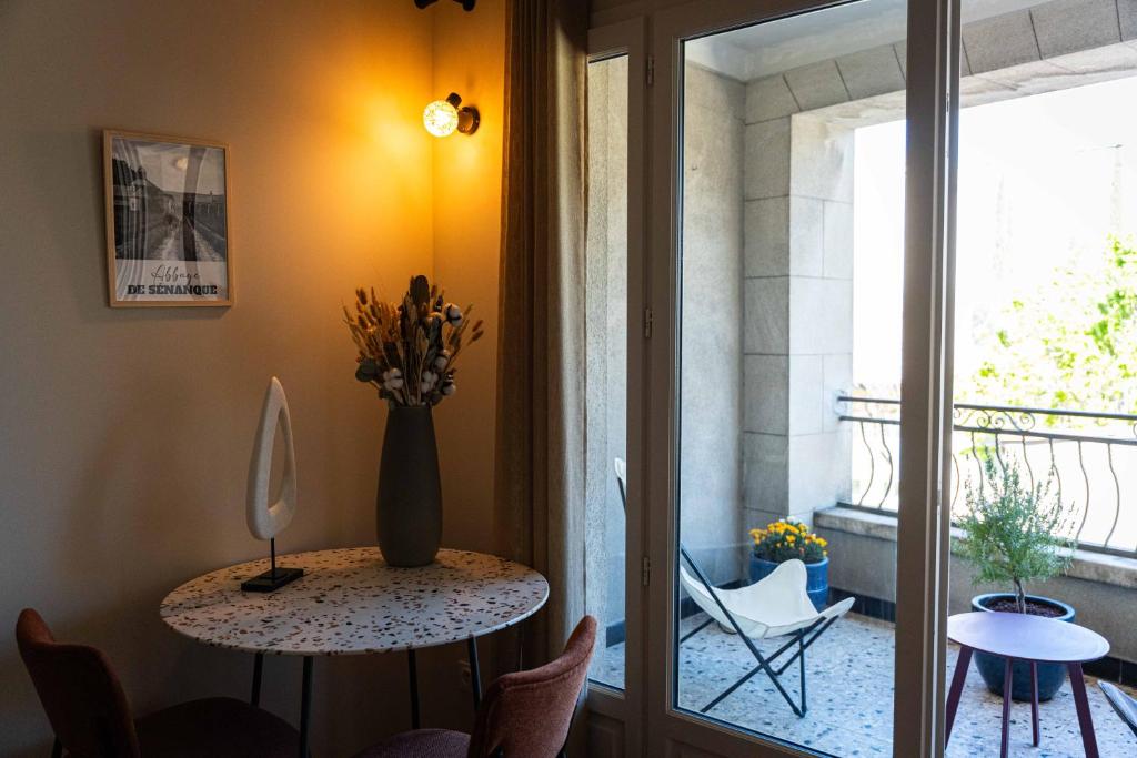 OUSTAU DE MARIE - 18