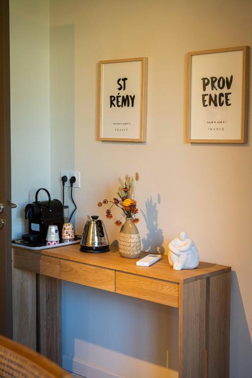 OUSTAU DE MARIE - 17