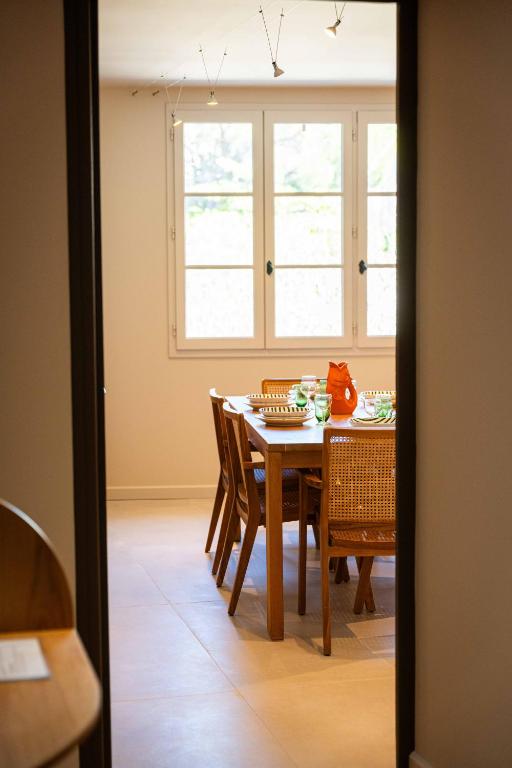 OUSTAU DE MARIE - 13