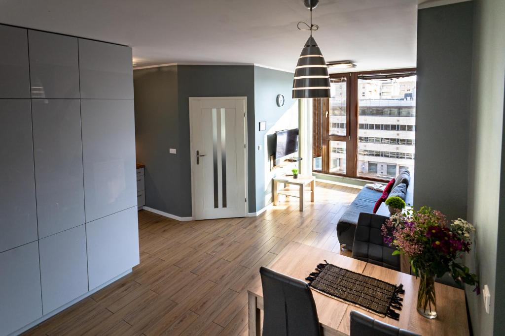 Triton Apartments in Warsaw - One-Bedroom Apartment