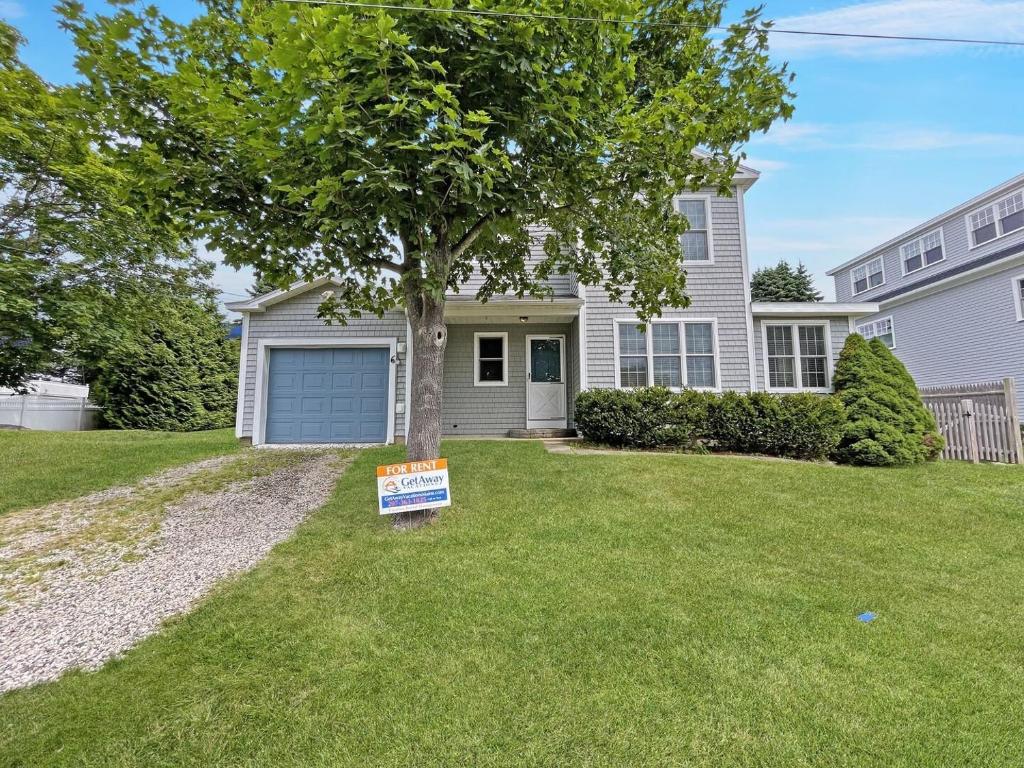 Το κτήριο όπου στεγάζεται  η παραθεριστική κατοικία