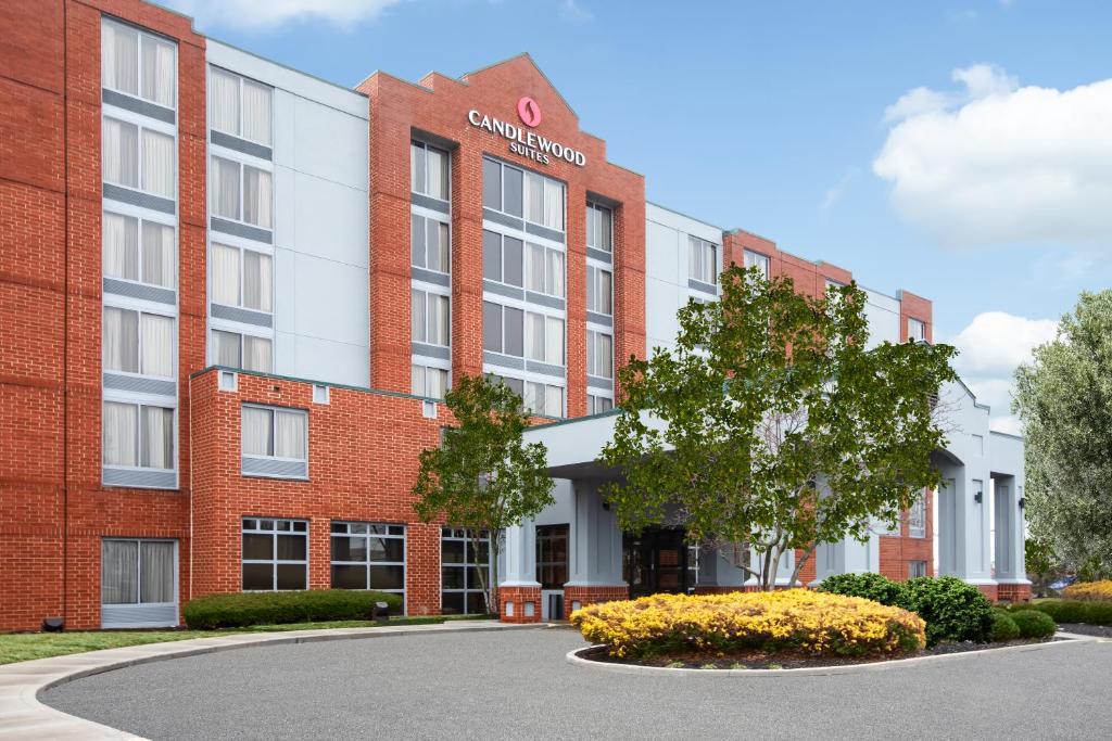 an image of the front of a building at Candlewood Suites - Cincinnati Northeast - Mason, an IHG Hotel in Mason