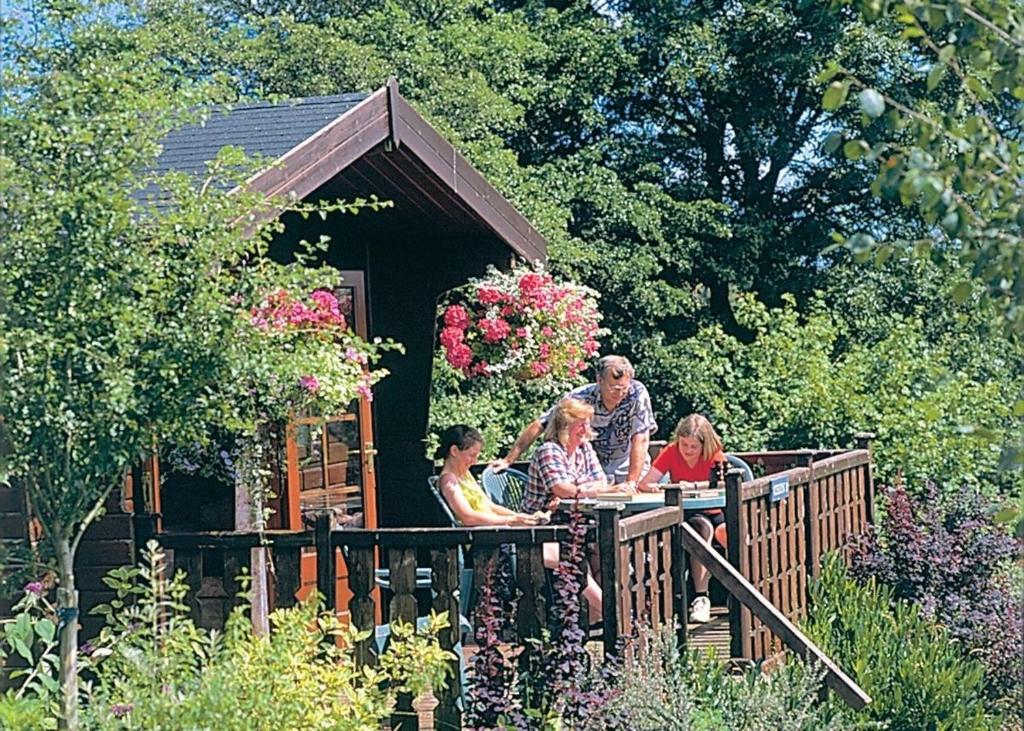 Belan Bach Lodges in Llanerfyl, Powys, Wales