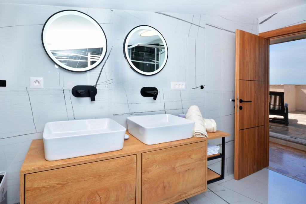 Kúpeľňa v ubytovaní Apartments Radeljić