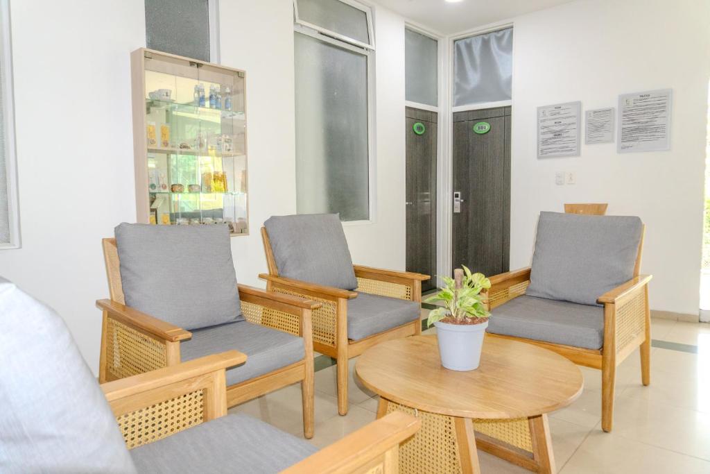 Posezení v ubytování Hotel Alcaravan Medellín