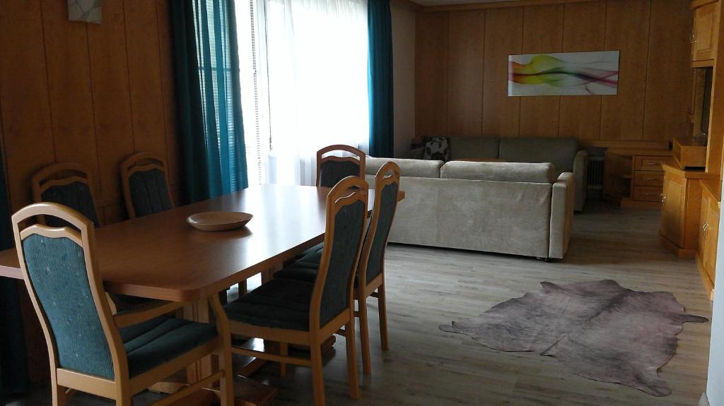 Posezení v ubytování BORA Appartements Zell am See