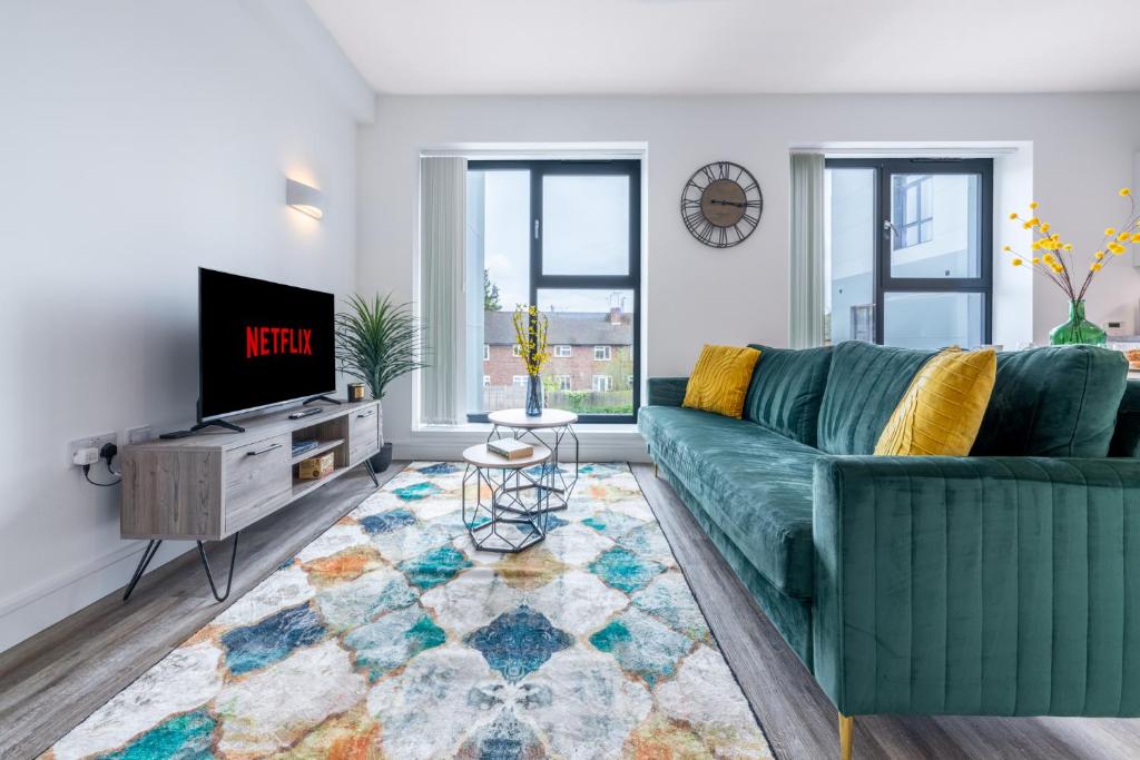 Potters Bar - Free Parking - Private Bathroom - Netflix - 4 Mins Walk To Station - 20 Mins Direct Tr