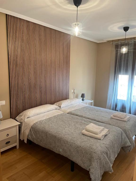 Posteľ alebo postele v izbe v ubytovaní Sumergete en leon I y II vivienda turística