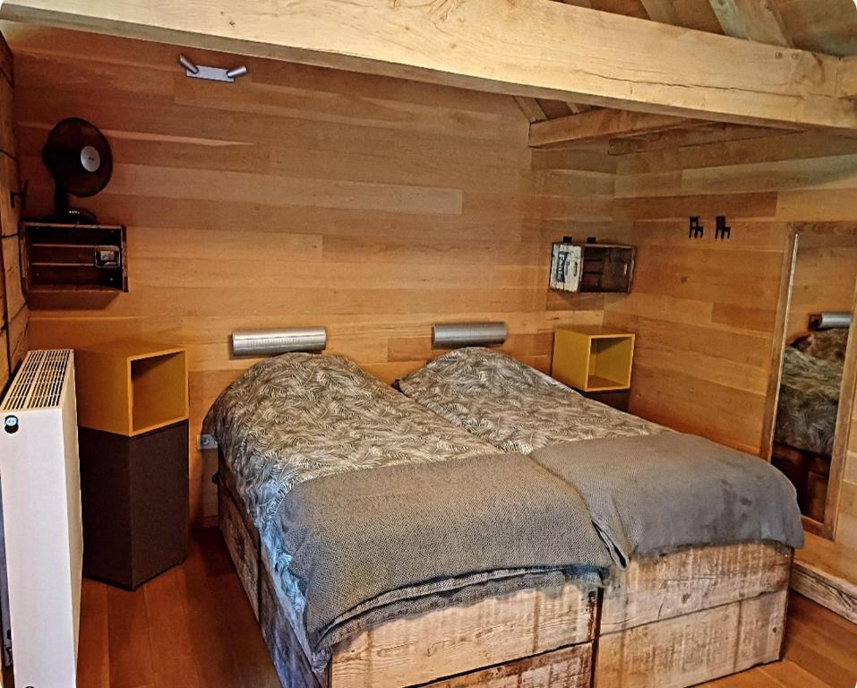 Postel nebo postele na pokoji v ubytování De linderd
