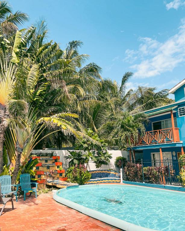 Piscina en o cerca de Hotel Cocoplum Beach