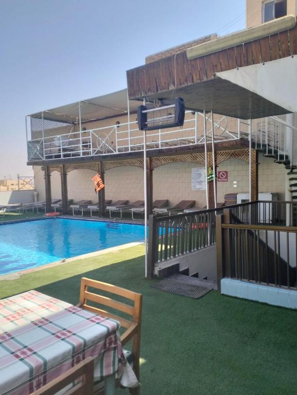 Bazén v ubytování Emilio Hotel nebo v jeho okolí