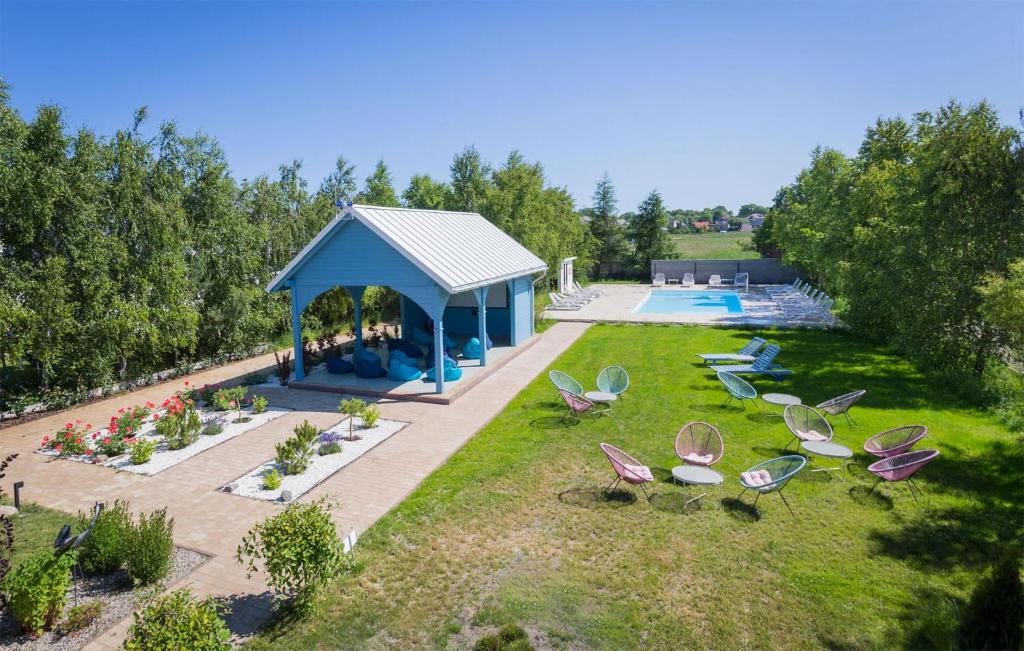 Πισίνα στο ή κοντά στο Beautiful Home In Nowecin With Sauna