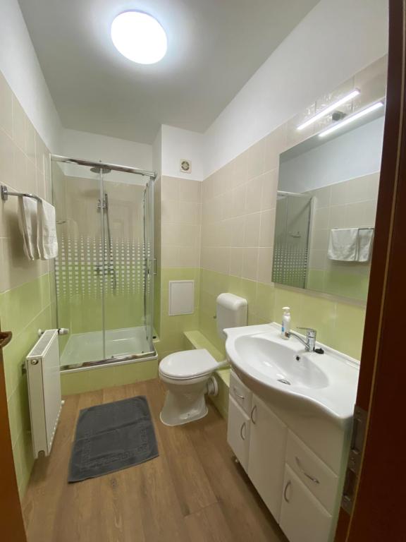 O baie la Héli apartman