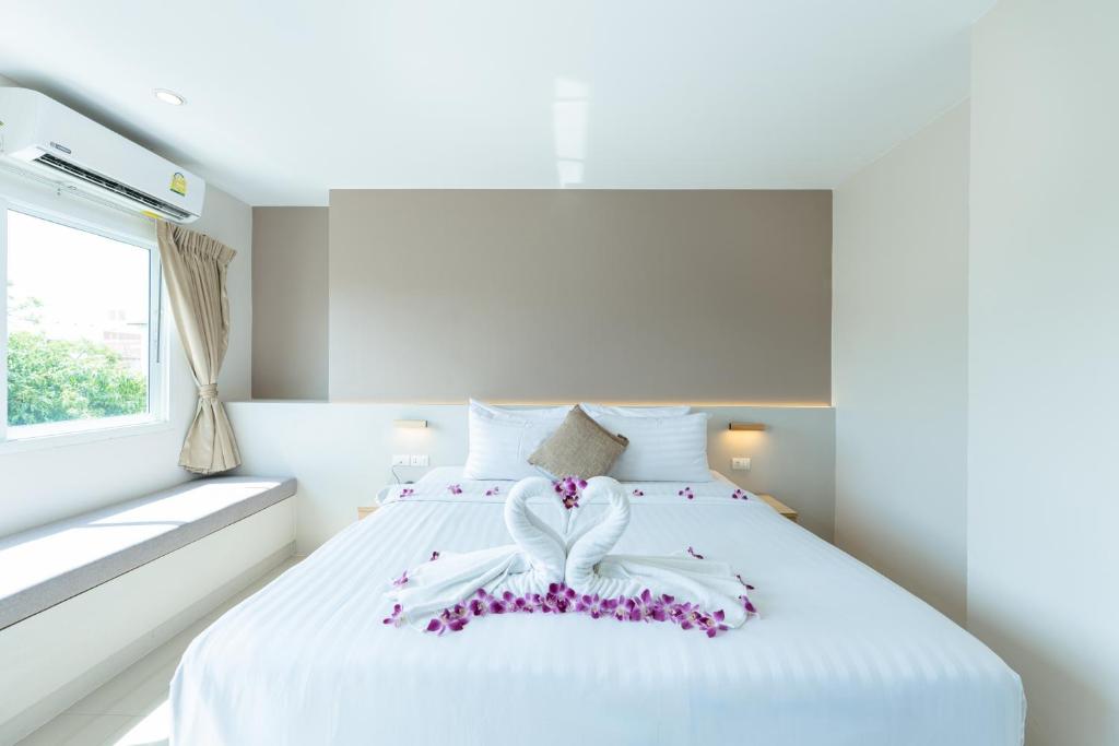 La Vista Patong Hotel - Resim 43