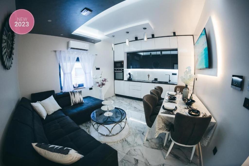 Luxury Apartment & Rooms - Apartment