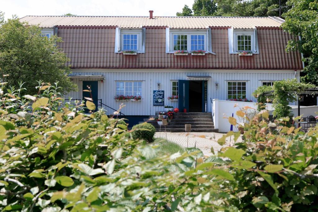 Budova, kde se bed and breakfast nachází