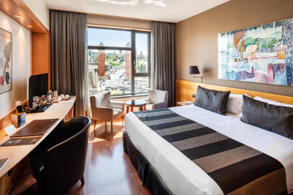 
Double or Twin Room with City View
