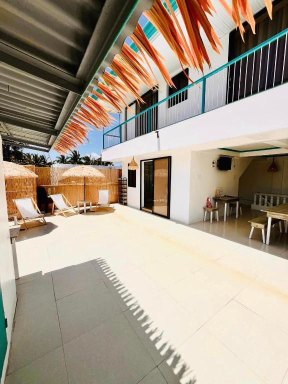 Restoran või mõni muu söögikoht majutusasutuses Caleo Boracay Island Station 3