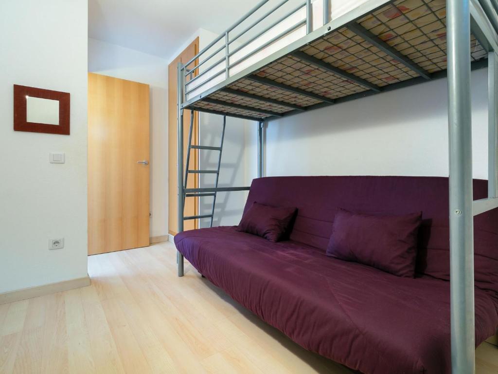 Fotografia z galérie ubytovania Apartamento luminoso con piscina comunitaria, cerca de la playa y centro de Santa Margarita, Roses - ES-228-119 v destinácii Roses