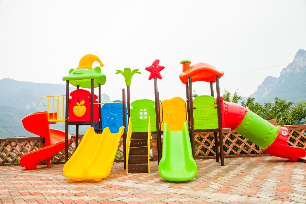 Ο χώρος παιχνιδιού για παιδιά στο Leisurely River View Inn - Three Gorges Branch