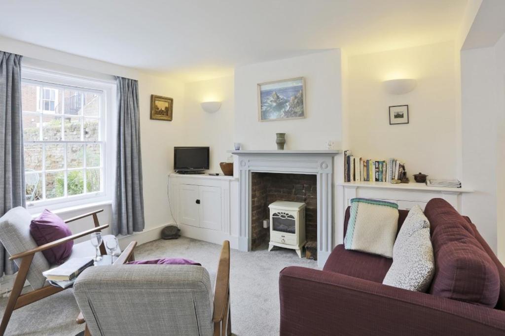 Petrel Cottage 5