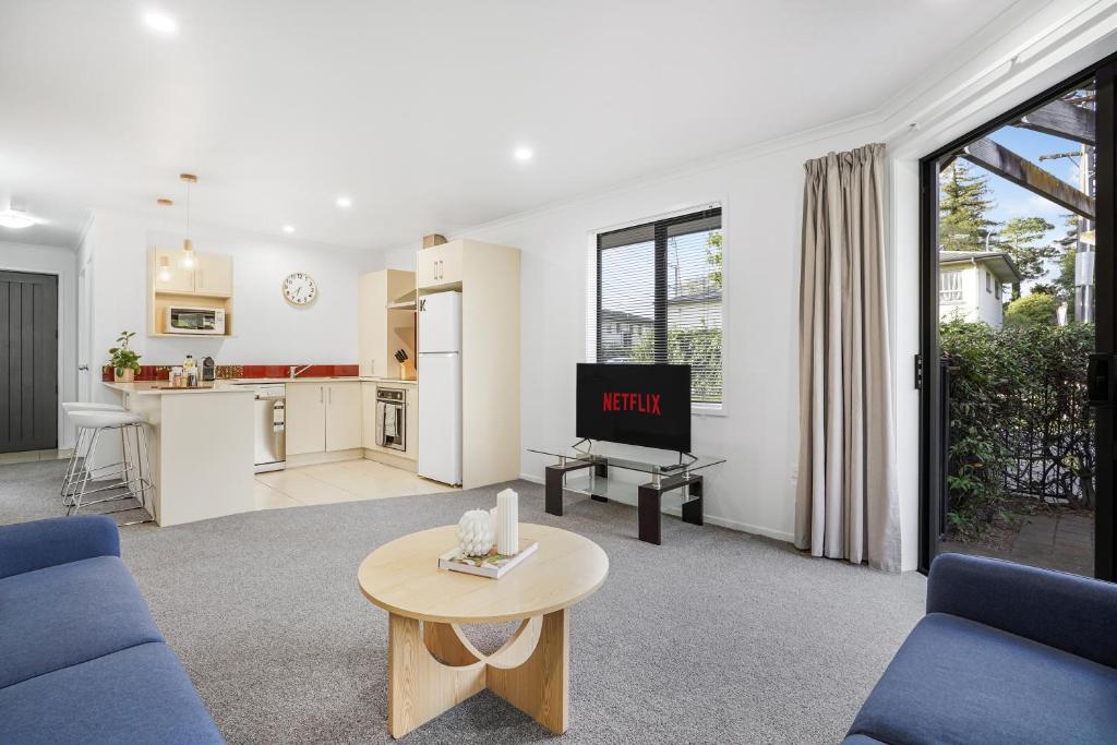 Park Scenery, Proximity and Value - By KOSH BNB - Resim 13