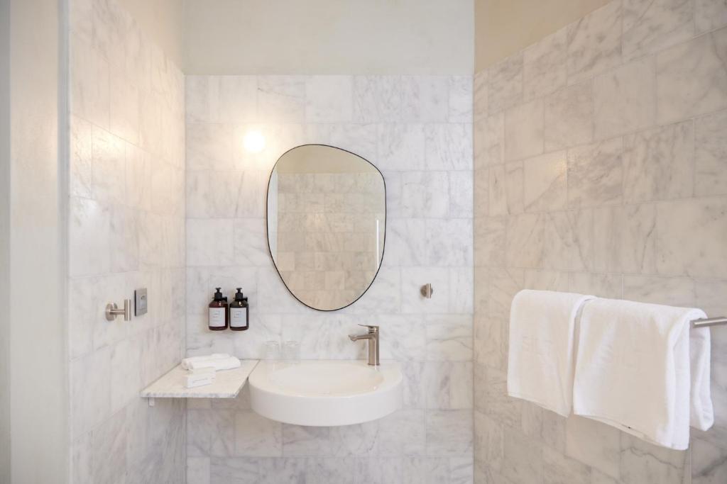 Koupelna v ubytování C-Hotels Silt
