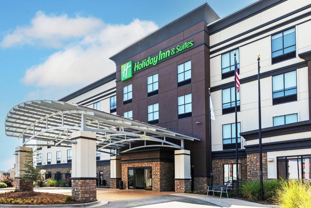 una prestación del nuevo edificio de servicios de hostelería médica en Holiday Inn & Suites Stillwater-University West, an IHG Hotel, en Stillwater