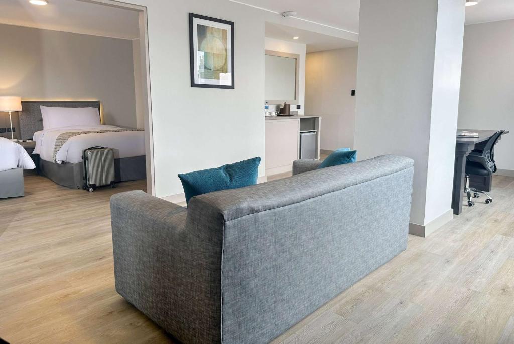 Postel nebo postele na pokoji v ubytování La Quinta by Wyndham Quito