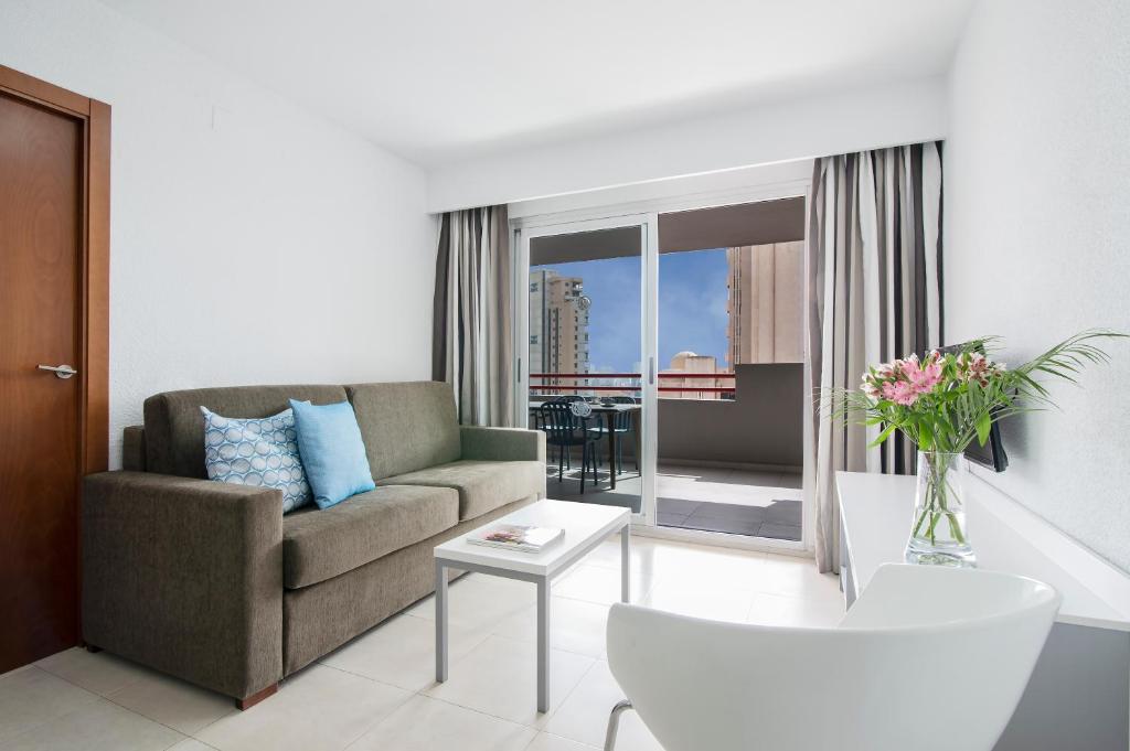 Pierre & Vacances Benidorm Levante - Two-Bedroom Apartment (2-6)